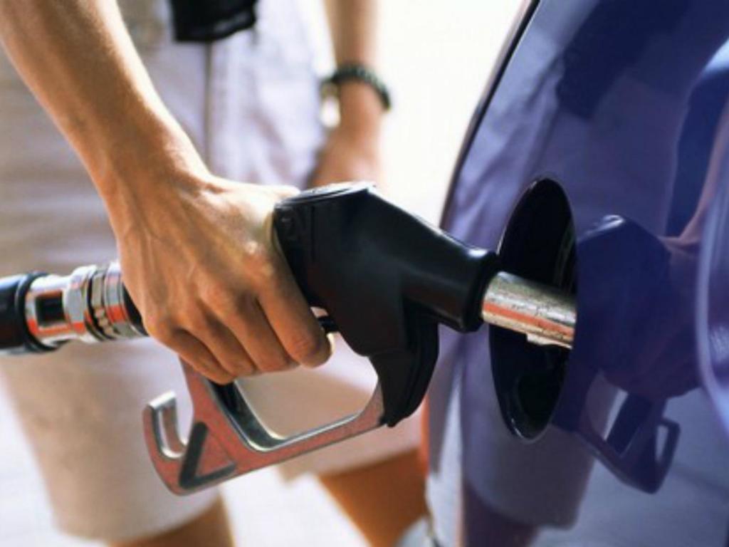Putting The Wrong Fuel In Your Car CarCliq